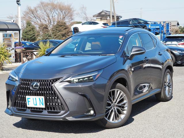 ＮＸ ＮＸ３５０ｈ　バージョンＬ　ＯＰ・パノラミックスライディングルーフ＆ルーフレール　ＯＰ・Ｄインナーミラー　ＯＰ・１５００Ｗ　ＯＰ・寒冷地仕様　セーフティシステムプラス　ＢＳＭ　ＨＵＤ　全周囲　ハンズフリーＰバックドア　革シート（4枚目）