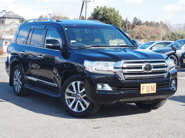 TOYOTA LAND CRUISER ZX | 2020 | BLACK | 32030 km | details TOYOTA LAND CRUISER ZX | 2020 | BLACK | 32030 km | details