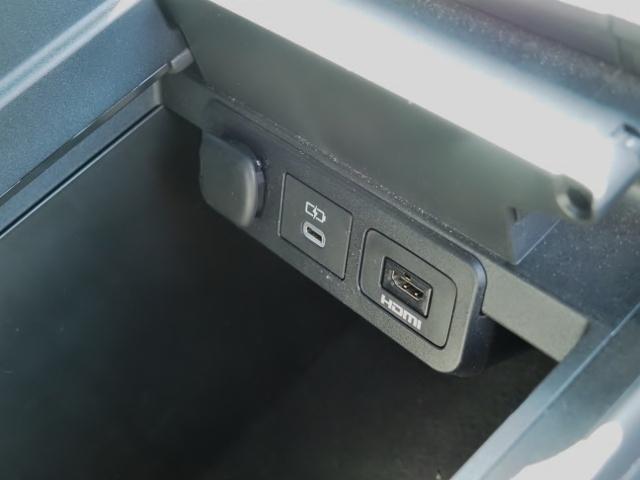 ヴェルファイアハイブリッド エグゼクティブラウンジ 4WD OP・モデリスタエアロ OP・ユニバ-サルステップ OP・CD/DVD 左右独立ムーンルーフ セーフティセンス チームメイト JBL リヤエンタ 全周囲 HUD Dインナーミラー BSM 黒革(65枚目)