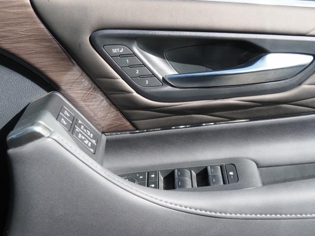 ヴェルファイアハイブリッド エグゼクティブラウンジ 4WD OP・モデリスタエアロ OP・ユニバ-サルステップ OP・CD/DVD 左右独立ムーンルーフ セーフティセンス チームメイト JBL リヤエンタ 全周囲 HUD Dインナーミラー BSM 黒革(67枚目)