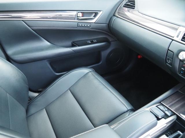 GS GS450h バージョンL ワンオーナー禁煙車 走行1.4万Km セーフティシステムプラス 3眼LEDライト 黒革シート リヤオートサンシェード 12.3型ナビ Bカメラ OP・クリアランスソナー Fスポーツグリル装着(50枚目)