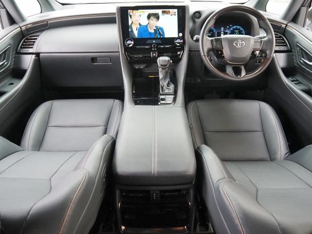 TOYOTA ALPHARD HYBRID Z