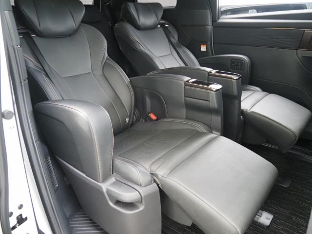 TOYOTA ALPHARD HYBRID Z