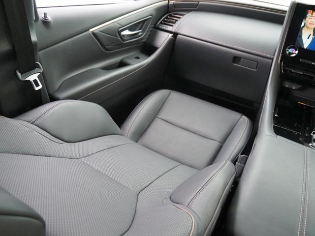 TOYOTA ALPHARD HYBRID Z