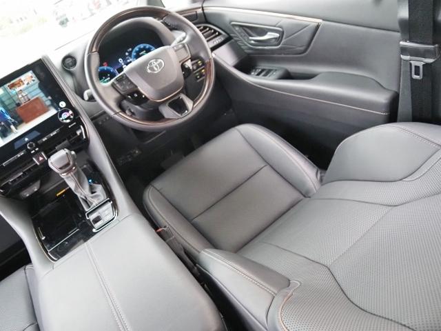 TOYOTA ALPHARD HYBRID Z