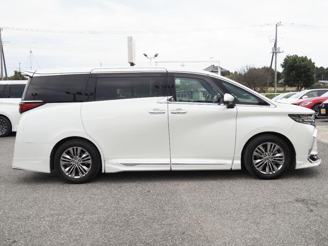 TOYOTA ALPHARD HYBRID Z