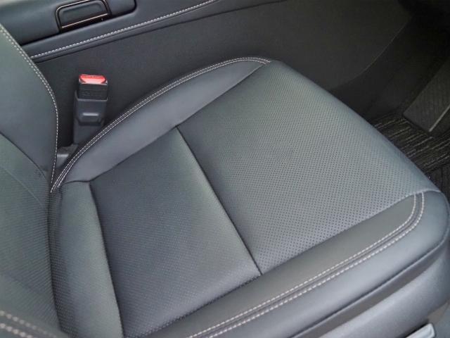 TOYOTA ALPHARD HYBRID Z