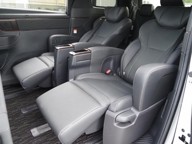 TOYOTA ALPHARD HYBRID Z