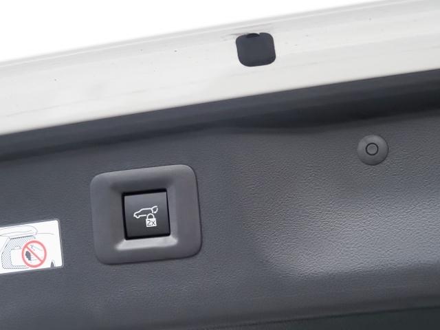 TOYOTA ALPHARD HYBRID Z