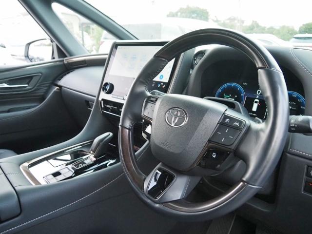 TOYOTA ALPHARD HYBRID Z