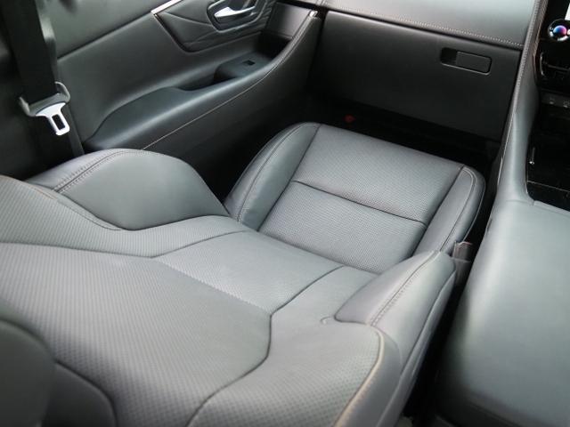 TOYOTA ALPHARD HYBRID Z