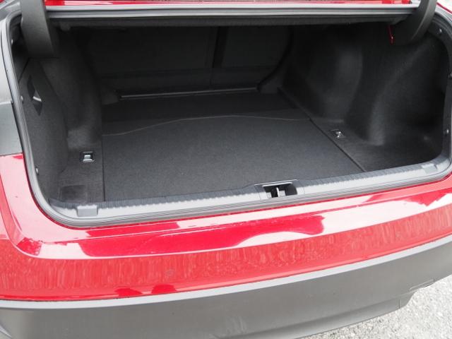 IS IS300h バージョンL 法人ワンオーナー禁煙車 走行5000Km セーフティシステムプラス BSM/PKSB OP・パノラミックビュー 黒革シート リヤオートサンシェード 10.3型ナビ 3連フルLEDヘッドライト ドラレコ(25枚目)