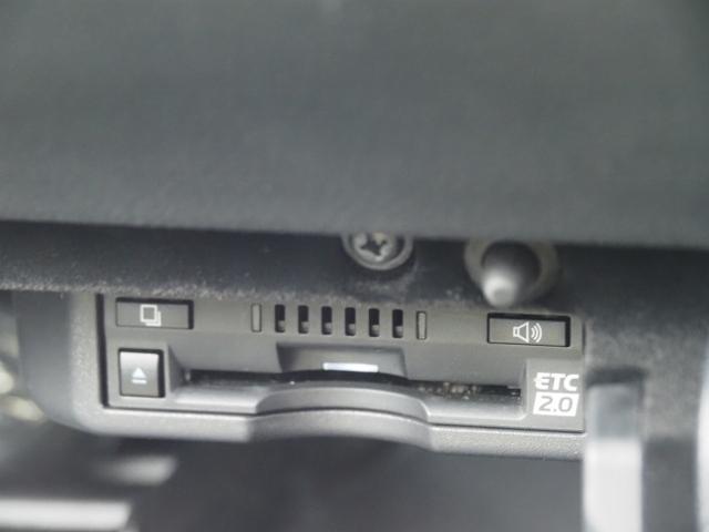 IS IS300h バージョンL 法人ワンオーナー禁煙車 走行5000Km セーフティシステムプラス BSM/PKSB OP・パノラミックビュー 黒革シート リヤオートサンシェード 10.3型ナビ 3連フルLEDヘッドライト ドラレコ(43枚目)