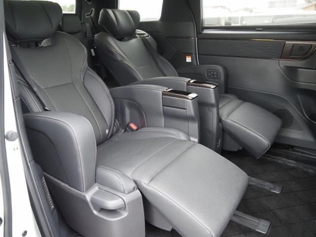 アルファードハイブリッド Z OP・トヨタチームメイト OP・デジタルインナーミラー セーフティセンス BSM/PKSB 全周囲 両自動 Pバックドア 黒合皮シート 14inディスプレイオーディオプラス 置クダケ充電(25枚目)