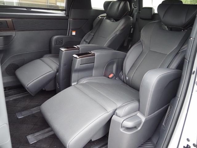 アルファードハイブリッド Z OP・トヨタチームメイト OP・デジタルインナーミラー セーフティセンス BSM/PKSB 全周囲 両自動 Pバックドア 黒合皮シート 14inディスプレイオーディオプラス 置クダケ充電(26枚目)