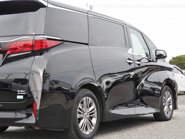 アルファードハイブリッド Z 4WD OP・トヨタチームメイト OP・12.1型後席ディスプレイ セーフティセンス BSNM/PKSB パノラミックビュー 両自動 Pバックドア 黒合皮シート ディスプレイオーディオプラス(12枚目)