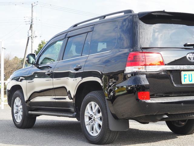 ランドクルーザー ＡＸ　Ｇセレクション　ワンオーナー禁煙車　ＯＰ・Ｔコネクトナビ＆マルチテレインモニター　ＯＰ・ブラックルーフレール　黒革シート　セーフティセンス　ＬＥＤヘッドライト　１００Ｖ／１００Ｗコンセント　ドラレコ前後（13枚目）