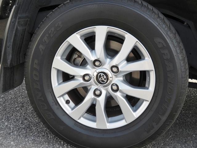 ランドクルーザー ＡＸ　Ｇセレクション　ワンオーナー禁煙車　ＯＰ・Ｔコネクトナビ＆マルチテレインモニター　ＯＰ・ブラックルーフレール　黒革シート　セーフティセンス　ＬＥＤヘッドライト　１００Ｖ／１００Ｗコンセント　ドラレコ前後（18枚目）