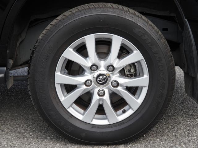 ランドクルーザー ＡＸ　Ｇセレクション　ワンオーナー禁煙車　ＯＰ・Ｔコネクトナビ＆マルチテレインモニター　ＯＰ・ブラックルーフレール　黒革シート　セーフティセンス　ＬＥＤヘッドライト　１００Ｖ／１００Ｗコンセント　ドラレコ前後（19枚目）