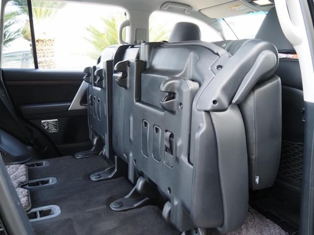 ランドクルーザー ＡＸ　Ｇセレクション　ワンオーナー禁煙車　ＯＰ・Ｔコネクトナビ＆マルチテレインモニター　ＯＰ・ブラックルーフレール　黒革シート　セーフティセンス　ＬＥＤヘッドライト　１００Ｖ／１００Ｗコンセント　ドラレコ前後（29枚目）