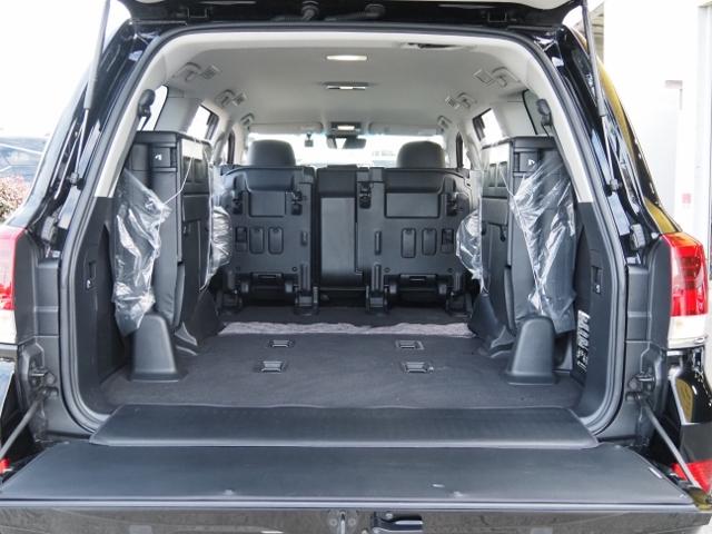 ランドクルーザー ＡＸ　Ｇセレクション　ワンオーナー禁煙車　ＯＰ・Ｔコネクトナビ＆マルチテレインモニター　ＯＰ・ブラックルーフレール　黒革シート　セーフティセンス　ＬＥＤヘッドライト　１００Ｖ／１００Ｗコンセント　ドラレコ前後（31枚目）