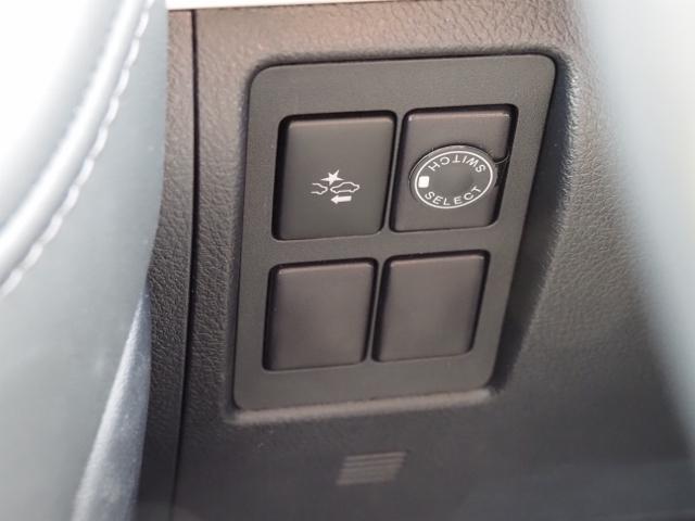 ランドクルーザー ＡＸ　Ｇセレクション　ワンオーナー禁煙車　ＯＰ・Ｔコネクトナビ＆マルチテレインモニター　ＯＰ・ブラックルーフレール　黒革シート　セーフティセンス　ＬＥＤヘッドライト　１００Ｖ／１００Ｗコンセント　ドラレコ前後（40枚目）