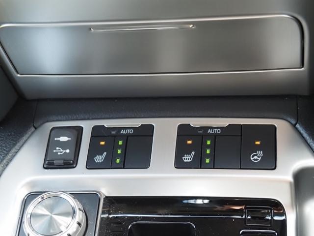 ランドクルーザー ＡＸ　Ｇセレクション　ワンオーナー禁煙車　ＯＰ・Ｔコネクトナビ＆マルチテレインモニター　ＯＰ・ブラックルーフレール　黒革シート　セーフティセンス　ＬＥＤヘッドライト　１００Ｖ／１００Ｗコンセント　ドラレコ前後（46枚目）