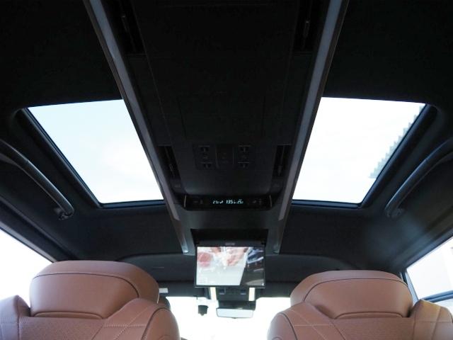 ヴェルファイアハイブリッド Z プレミア OP・Dインナーミラー OP・13.2型後席ディスプレイ 左右独立ムーンルーフ セーフティセンス トヨタチームメイト PKSB 全周囲 HUD 両自動 Pバックドア サンセットブラウンナッパ革シート(17枚目)