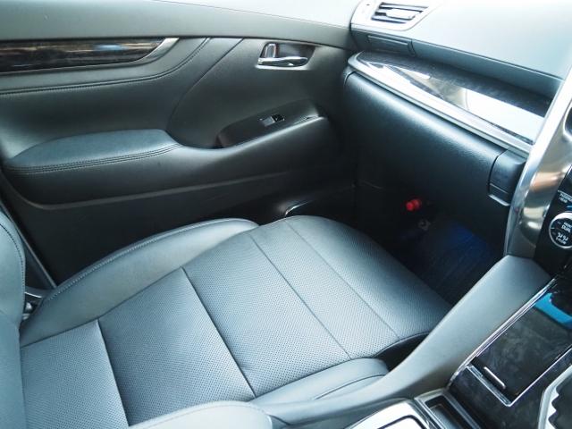 アルファードハイブリッド SR Cパッケージ OP・2SR OP・モデリスタエアロ&マフラー OP・JBLメーカーナビ&リヤエンタ&全周囲&IPA2&Dインナーミラー&BSM/PKSB セーフティセンス 両自動 Pバックドア 黒合皮シート(77枚目)