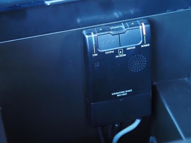 アルファードハイブリッド SR サイドリフトアップシート脱着手動 OP・3眼LEDヘッドライト OP・1500W OP・寒冷地 OP・10インチナビ OP・後席ディスプレイ 両自動 セーフティセンス 黒合皮シート OP・ドラレコ(60枚目)