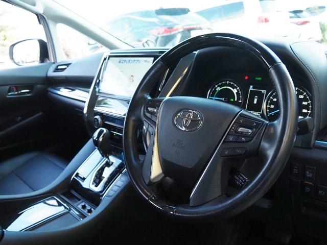 アルファードハイブリッド SR サイドリフトアップシート脱着手動 OP・3眼LEDヘッドライト OP・1500W OP・寒冷地 OP・10インチナビ OP・後席ディスプレイ 両自動 セーフティセンス 黒合皮シート OP・ドラレコ(63枚目)