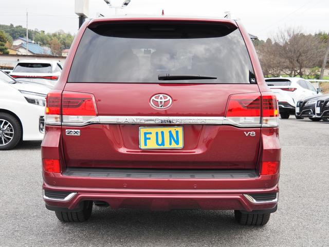 ランドクルーザー ＺＸ　ＯＰ・モデリスタエアロ　ＯＰ・Ｔコネクトナビ＆マルチテレインモニター　ＯＰ・リヤエンタメ　ＯＰ・パワーバックドア　ＯＰ・置クダケ充電　ＯＰ・ルーフレール　サンルーフ　セーフティセンス　ＢＳＭ　黒革（7枚目）