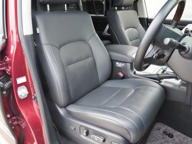 ランドクルーザー ＺＸ　ＯＰ・モデリスタエアロ　ＯＰ・Ｔコネクトナビ＆マルチテレインモニター　ＯＰ・リヤエンタメ　ＯＰ・パワーバックドア　ＯＰ・置クダケ充電　ＯＰ・ルーフレール　サンルーフ　セーフティセンス　ＢＳＭ　黒革（25枚目）