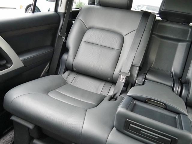 ランドクルーザー ＺＸ　ＯＰ・モデリスタエアロ　ＯＰ・Ｔコネクトナビ＆マルチテレインモニター　ＯＰ・リヤエンタメ　ＯＰ・パワーバックドア　ＯＰ・置クダケ充電　ＯＰ・ルーフレール　サンルーフ　セーフティセンス　ＢＳＭ　黒革（71枚目）