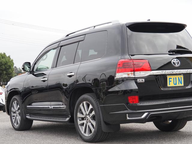 ランドクルーザー ＺＸ　走行２．９万Ｋｍ　ＯＰ・Ｔコネクトナビ＆マルチテレインモニター　ＯＰ・モデリスタエアロ　ＯＰ・パワーバックドア　ＯＰ・ルーフレール　セーフティセンス　ＢＳＭ　ブラウンナッパ革シート　サンルーフ（11枚目）