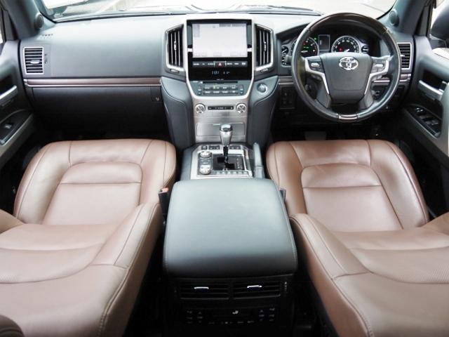 ランドクルーザー ＺＸ　走行２．９万Ｋｍ　ＯＰ・Ｔコネクトナビ＆マルチテレインモニター　ＯＰ・モデリスタエアロ　ＯＰ・パワーバックドア　ＯＰ・ルーフレール　セーフティセンス　ＢＳＭ　ブラウンナッパ革シート　サンルーフ（22枚目）