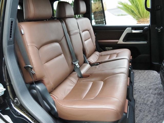 ランドクルーザー ＺＸ　走行２．９万Ｋｍ　ＯＰ・Ｔコネクトナビ＆マルチテレインモニター　ＯＰ・モデリスタエアロ　ＯＰ・パワーバックドア　ＯＰ・ルーフレール　セーフティセンス　ＢＳＭ　ブラウンナッパ革シート　サンルーフ（28枚目）