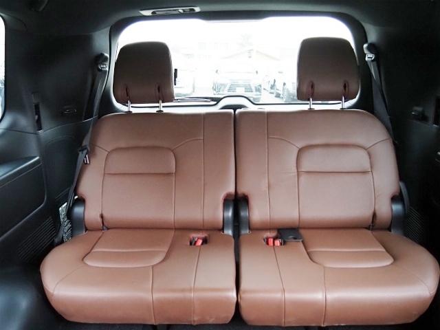 ランドクルーザー ＺＸ　走行２．９万Ｋｍ　ＯＰ・Ｔコネクトナビ＆マルチテレインモニター　ＯＰ・モデリスタエアロ　ＯＰ・パワーバックドア　ＯＰ・ルーフレール　セーフティセンス　ＢＳＭ　ブラウンナッパ革シート　サンルーフ（33枚目）