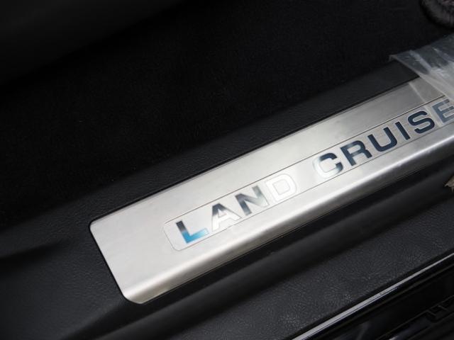 ランドクルーザー ＺＸ　走行２．９万Ｋｍ　ＯＰ・Ｔコネクトナビ＆マルチテレインモニター　ＯＰ・モデリスタエアロ　ＯＰ・パワーバックドア　ＯＰ・ルーフレール　セーフティセンス　ＢＳＭ　ブラウンナッパ革シート　サンルーフ（61枚目）