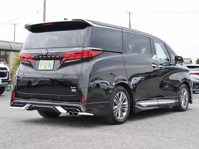 アルファードハイブリッド Ｚ　ＯＰ・左右独立ムーンルーフ　ＯＰ・モデリスタエアロ　ＯＰ・ユニバ－サルステップ　ＯＰ・トヨタチームメイト　ＯＰ・ＨＵＤ　ＯＰ・Ｄインナーミラー　セーフティセンス　全周囲　黒合皮シート（5枚目）