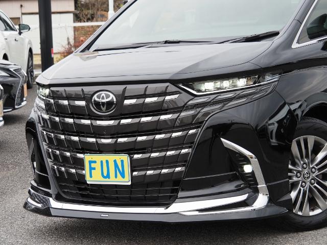 アルファードハイブリッド Ｚ　ＯＰ・左右独立ムーンルーフ　ＯＰ・モデリスタエアロ　ＯＰ・ユニバ－サルステップ　ＯＰ・トヨタチームメイト　ＯＰ・ＨＵＤ　ＯＰ・Ｄインナーミラー　セーフティセンス　全周囲　黒合皮シート（11枚目）