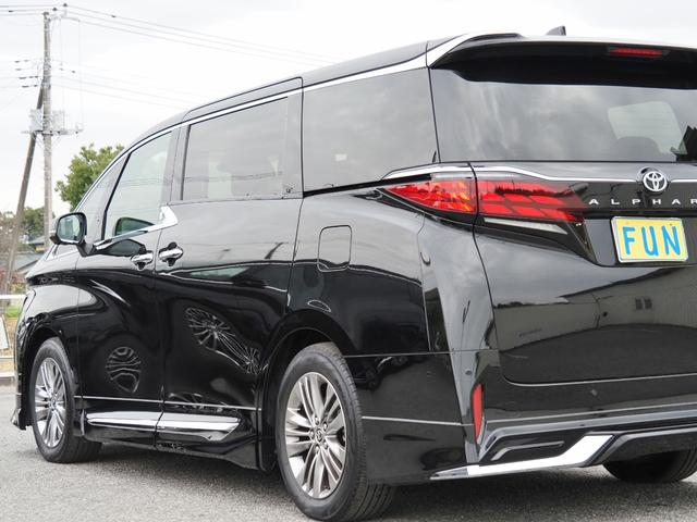 アルファードハイブリッド Ｚ　ＯＰ・左右独立ムーンルーフ　ＯＰ・モデリスタエアロ　ＯＰ・ユニバ－サルステップ　ＯＰ・トヨタチームメイト　ＯＰ・ＨＵＤ　ＯＰ・Ｄインナーミラー　セーフティセンス　全周囲　黒合皮シート（17枚目）