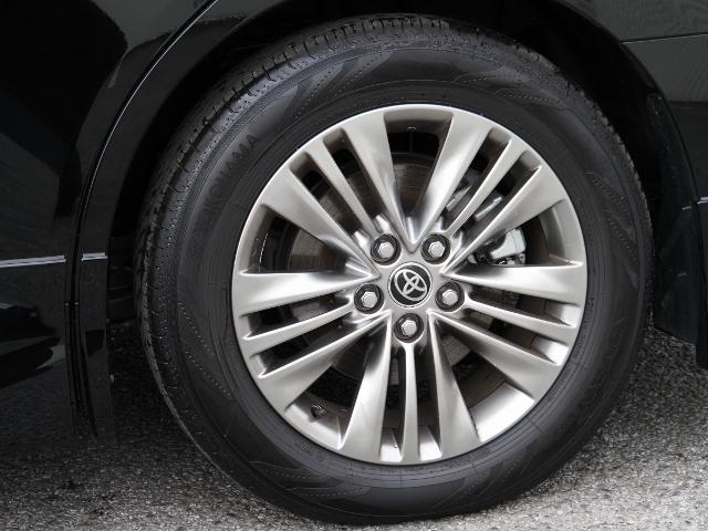 アルファードハイブリッド Ｚ　ＯＰ・左右独立ムーンルーフ　ＯＰ・モデリスタエアロ　ＯＰ・ユニバ－サルステップ　ＯＰ・トヨタチームメイト　ＯＰ・ＨＵＤ　ＯＰ・Ｄインナーミラー　セーフティセンス　全周囲　黒合皮シート（22枚目）