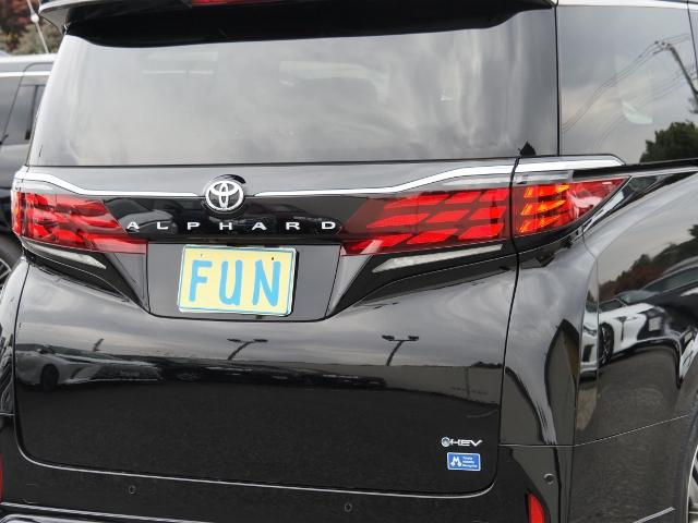 アルファードハイブリッド Ｚ　ＯＰ・左右独立ムーンルーフ　ＯＰ・モデリスタエアロ　ＯＰ・ユニバ－サルステップ　ＯＰ・トヨタチームメイト　ＯＰ・ＨＵＤ　ＯＰ・Ｄインナーミラー　セーフティセンス　全周囲　黒合皮シート（69枚目）