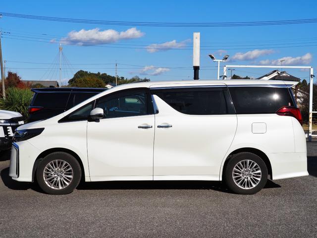 アルファードハイブリッド SR Cパッケージ OP・ツインサンルーフ OP・JBLメーカーナビ&全周囲&BSM&Dインナーミラー&IPA2 セーフティセンス 両自動 Pバックドア 黒合皮シート 3眼LED/シーケンシャル OP・1500W(8枚目)