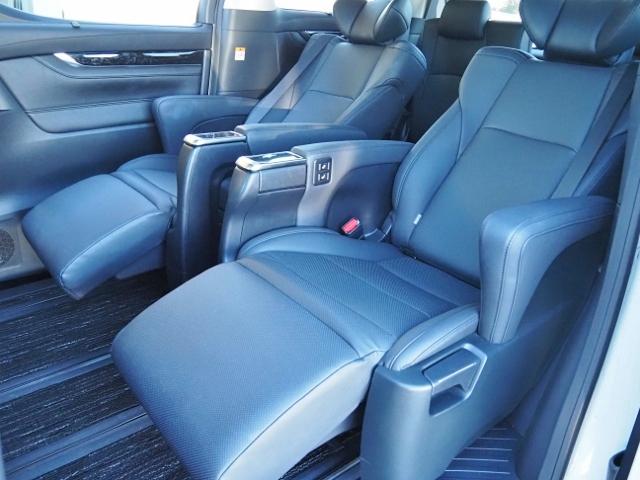 アルファードハイブリッド SR Cパッケージ OP・ツインサンルーフ OP・JBLメーカーナビ&全周囲&BSM&Dインナーミラー&IPA2 セーフティセンス 両自動 Pバックドア 黒合皮シート 3眼LED/シーケンシャル OP・1500W(27枚目)