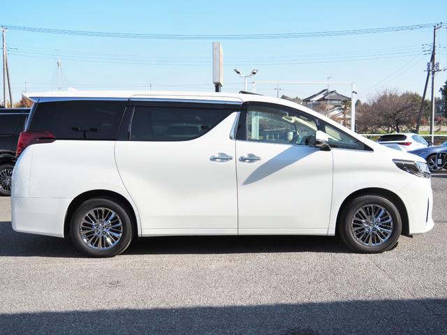 アルファード ３．５エグゼクティブラウンジ　４ＷＤ　法人１オーナー禁煙車　ＯＰ・ツインサンルーフ　セーフティセンス　ＢＳＭ／ＲＣＴＡ／ＩＣＳ　両自動　Ｐバックドア　ＪＢＬメーカーナビ＆リヤエンタメ＆全周囲＆ＩＰＡ２＆Ｄインナーミラー　べージュ革（9枚目）