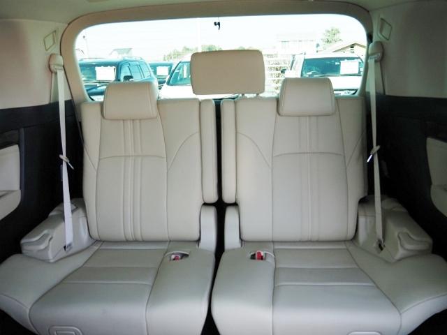 アルファード ３．５エグゼクティブラウンジ　４ＷＤ　法人１オーナー禁煙車　ＯＰ・ツインサンルーフ　セーフティセンス　ＢＳＭ／ＲＣＴＡ／ＩＣＳ　両自動　Ｐバックドア　ＪＢＬメーカーナビ＆リヤエンタメ＆全周囲＆ＩＰＡ２＆Ｄインナーミラー　べージュ革（31枚目）