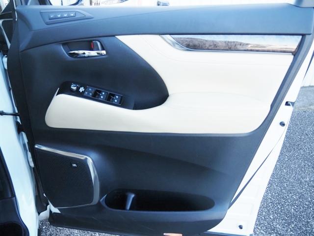 アルファード ３．５エグゼクティブラウンジ　４ＷＤ　法人１オーナー禁煙車　ＯＰ・ツインサンルーフ　セーフティセンス　ＢＳＭ／ＲＣＴＡ／ＩＣＳ　両自動　Ｐバックドア　ＪＢＬメーカーナビ＆リヤエンタメ＆全周囲＆ＩＰＡ２＆Ｄインナーミラー　べージュ革（60枚目）