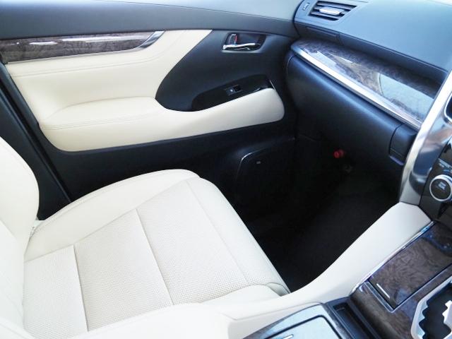 アルファード ３．５エグゼクティブラウンジ　４ＷＤ　法人１オーナー禁煙車　ＯＰ・ツインサンルーフ　セーフティセンス　ＢＳＭ／ＲＣＴＡ／ＩＣＳ　両自動　Ｐバックドア　ＪＢＬメーカーナビ＆リヤエンタメ＆全周囲＆ＩＰＡ２＆Ｄインナーミラー　べージュ革（63枚目）